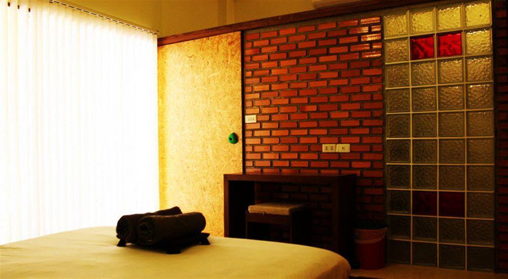 Smile House Guesthouse Csiangmaj Kültér fotó